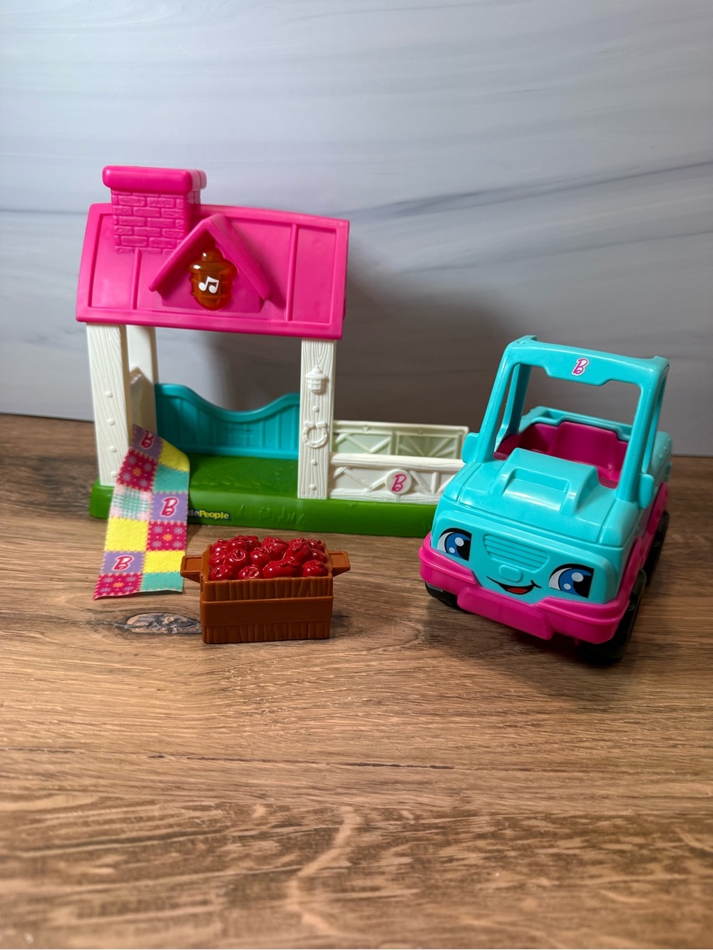 Fisher-Price Little People Barbie Horse Stable Truck Apples Replacement Playset